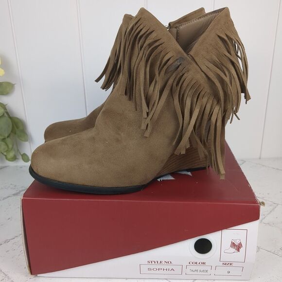 Fringed Western Ankle Boots Women's Size 9 Brown Faux Suede Leather  Zip Booties - Picture 1 of 12